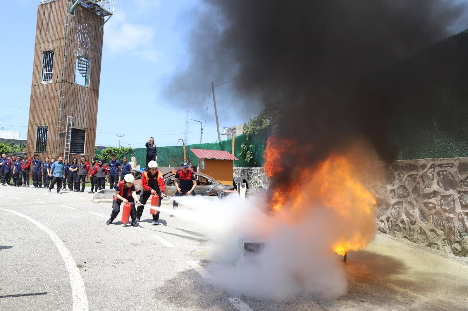 ORDU İTFAİYESİ GELECEĞİN İTFAİYECİLERİNİ YETİŞTİRİYOR